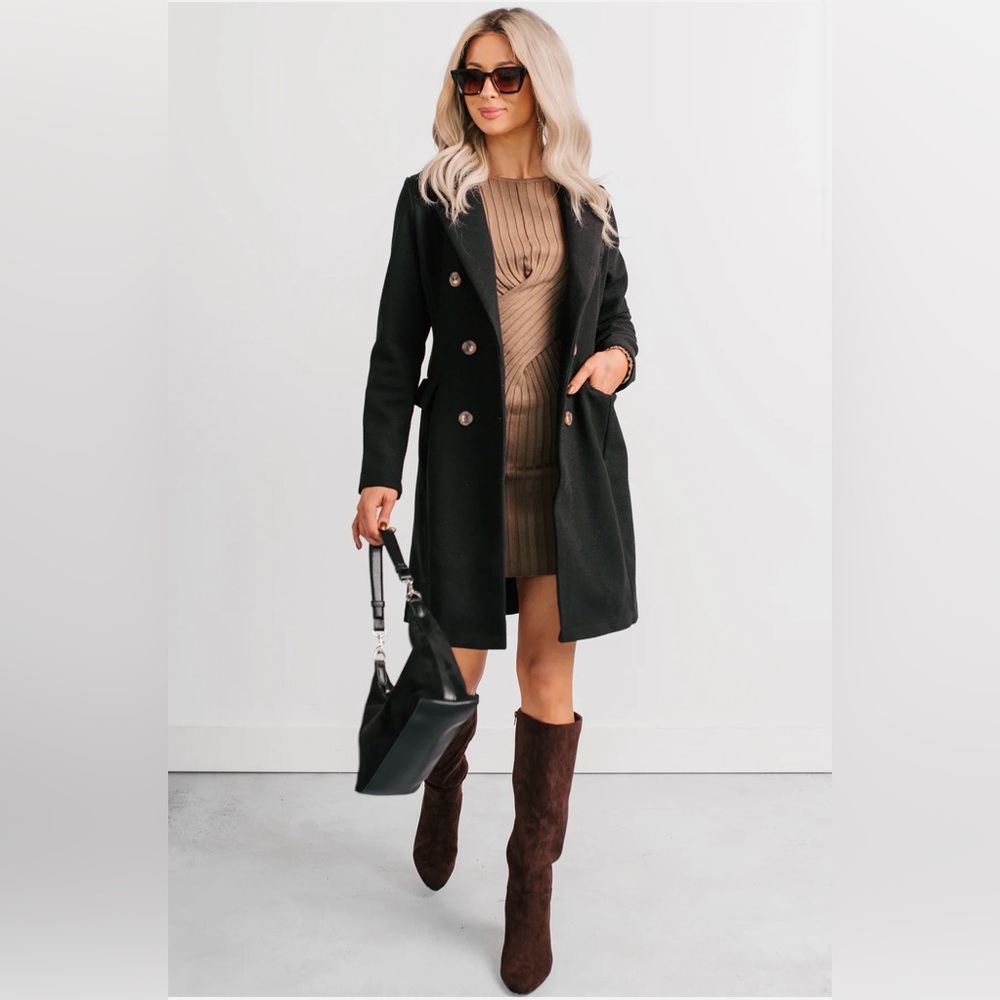 Never worn Nana Mac’s Downtown Drift Button Up Lightweight Coat